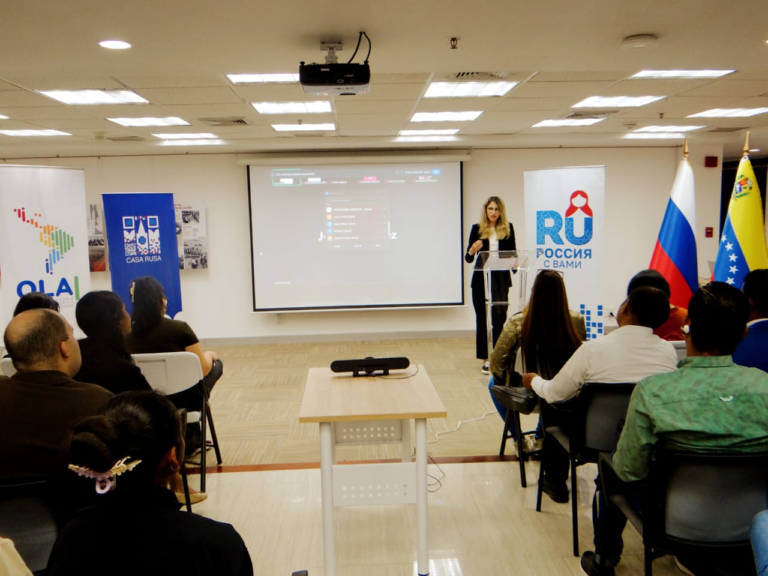 OLA y la Casa Rusa fortalecen lazos culturales en Caracas con una concurrida clase magistral de idioma ruso